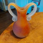 Oranje vaas met handvatten, Antiek en Kunst, Antiek | Vazen, Ophalen of Verzenden