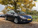 Opel Astra 1.4 Turbo Blitz | Navi + Clima + Cruise nu €6.9, Auto's, Voorwielaandrijving, Stof, 4 cilinders, 700 kg