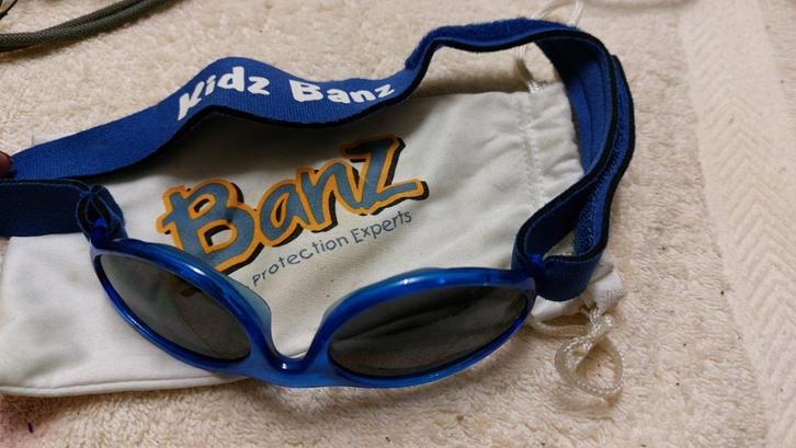 zonnebril peuter kidz banz, Kinderen en Baby's, Kindermode-accessoires, Zo goed als nieuw, Ophalen of Verzenden