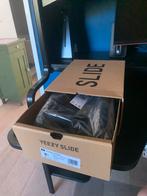 YEEZY Slides Onyx, Kleding | Heren, Schoenen, Slippers, Zwart, Nieuw, Ophalen of Verzenden