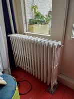 6 gietijzeren radiatoren, Doe-het-zelf en Verbouw, Verwarming en Radiatoren, Ophalen, 30 tot 80 cm, Gebruikt, Radiator