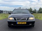 Volvo V70 2.4 D5 2002, 1800 kg, Beige, 179 €/maand, Parkeersensor