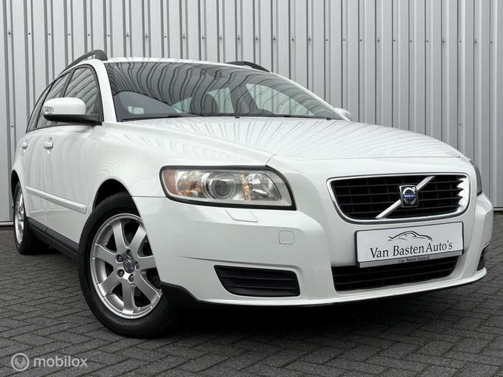 Volvo V50 2.4 Momentum | Aut | 140pk | Trekhaak | Youngtimer, Auto's, Volvo, Bedrijf, Te koop, V50, ABS, Airbags, Airconditioning
