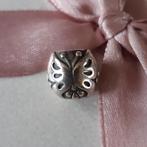 Pandora vlindertje, Sieraden, Tassen en Uiterlijk, Bedels, Verzenden, Pandora, Zo goed als nieuw, 1 bedel