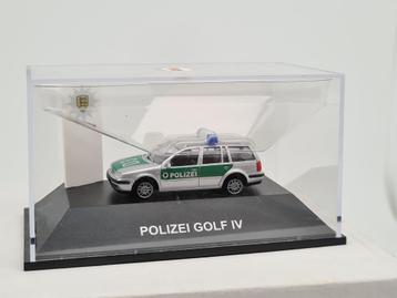 VW Golf IV politie - AWM 1/87 beschikbaar voor biedingen