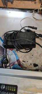 Accu lader giant, Ophalen of Verzenden