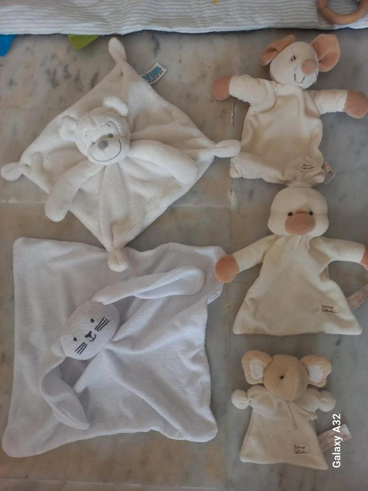 16 delen baby speelgoed en speelkleed, Kinderen en Baby's, Speelgoed | Speelkleden, Zo goed als nieuw, Ophalen of Verzenden