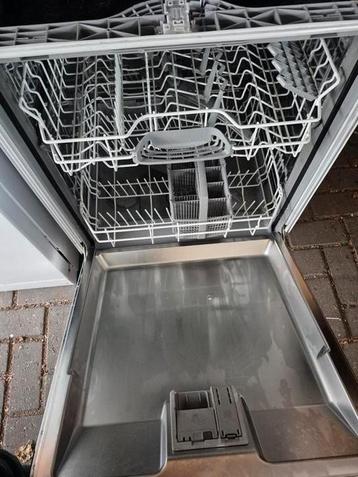 Leuke Bosch inbouw vaatwasser met vele programma's A + beschikbaar voor biedingen