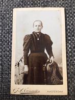 CDV, Vrouw, C.J.L. Vermeulen, Amsterdam, Carte de Visite 2, Ophalen of Verzenden, Voor 1940, Gebruikt, Foto