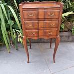 Brocante Frans kastje., Antiek en Kunst, Ophalen