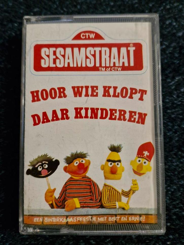 Cassettebandje Sesamstraat Hoor Wie klopt daar Kinderen, Cd's en Dvd's, Cassettebandjes, Zo goed als nieuw, Kinderen en Jeugd