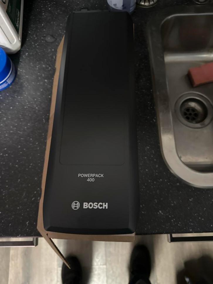 Nieuwe Bosch Powerpack 400Wh Accu in Doos, Fietsen en Brommers, Fietsaccessoires | Fietsaccu's, Nieuw, Ophalen