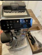 Philips Volautomaat Koffiemachine Latte Go, Witgoed en Apparatuur, Koffiezetapparaten, Afneembaar waterreservoir, Koffiemachine