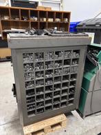 Kast / vlaktafel uit drukkerij, Ophalen