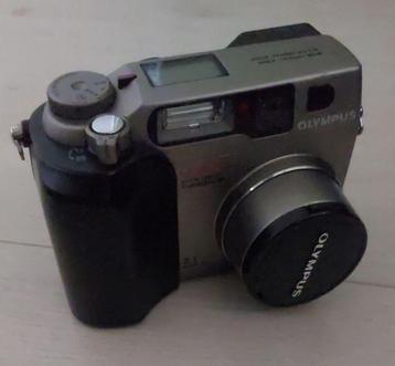 Olympus Camedia C-2040 Zoom beschikbaar voor biedingen