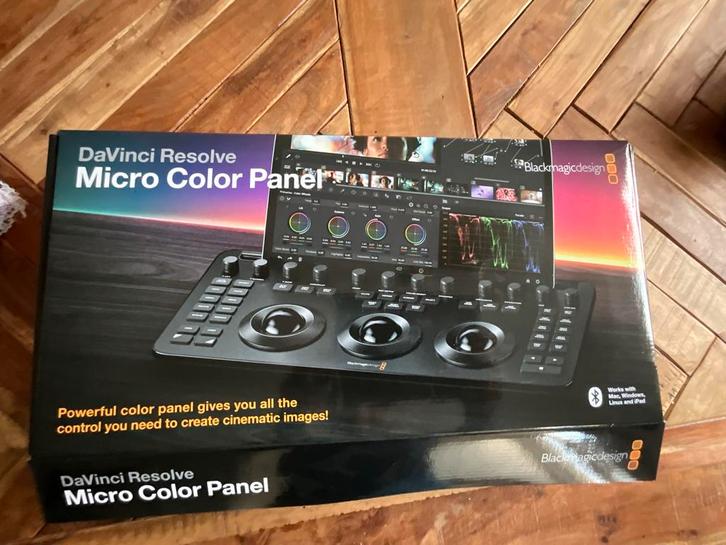 Blackmagicdesign DaVinci Resolve Micro Color Panel, Audio, Tv en Foto, Professionele Audio-, Tv- en Video-apparatuur, Zo goed als nieuw