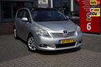 Toyota Verso 1.8 VVT-i Business + Winterwielen, Auto's, Toyota, Te koop, Zilver of Grijs, 147 pk, 14 km/l