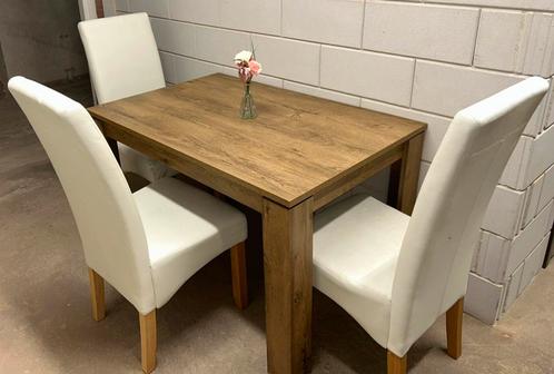Eettafel VEDDE van JYSK inclusief 4 stoelen – in goede staat, Huis en Inrichting, Tafels | Eettafels, Gebruikt, 50 tot 100 cm