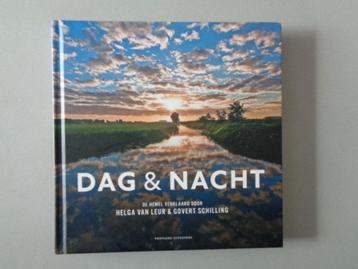 Dag & nacht - De hemel verklaard door Helga van Leur & beschikbaar voor biedingen
