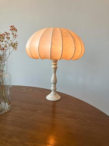 Vintage jaren 60 Cocoon lampenkap beschikbaar voor biedingen