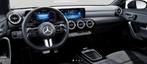 Mercedes-Benz CLA-Klasse 250 e Coupé Business Solution AMG, CLA, Zwart, 4 cilinders, Alcantara