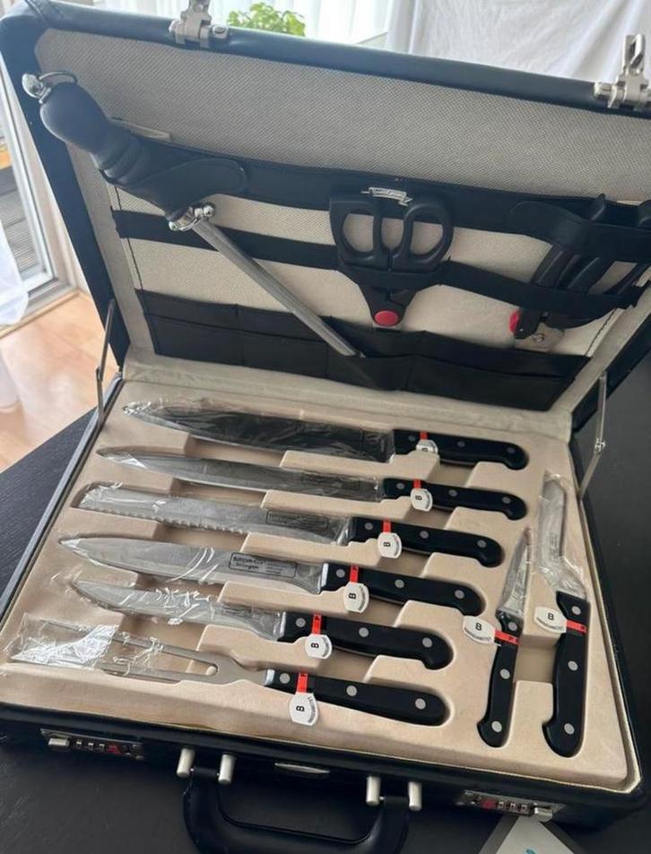 24-deling messenset Solingen, inclusief zwarte lerenkoffer, Huis en Inrichting, Keuken | Bestek, Nieuw, Bestekset, Ophalen of Verzenden