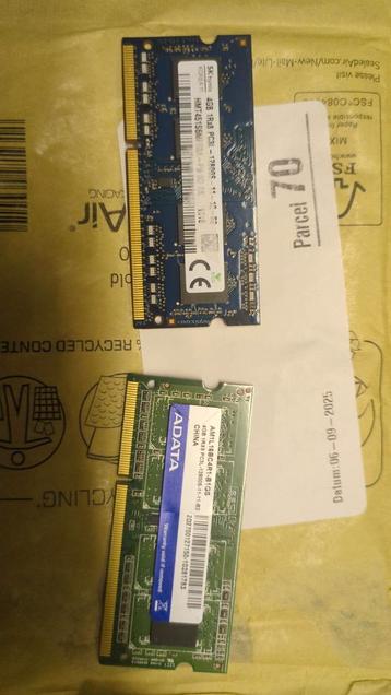 2x 4GB RAM Geheugen - ADATA & SK Hynix beschikbaar voor biedingen