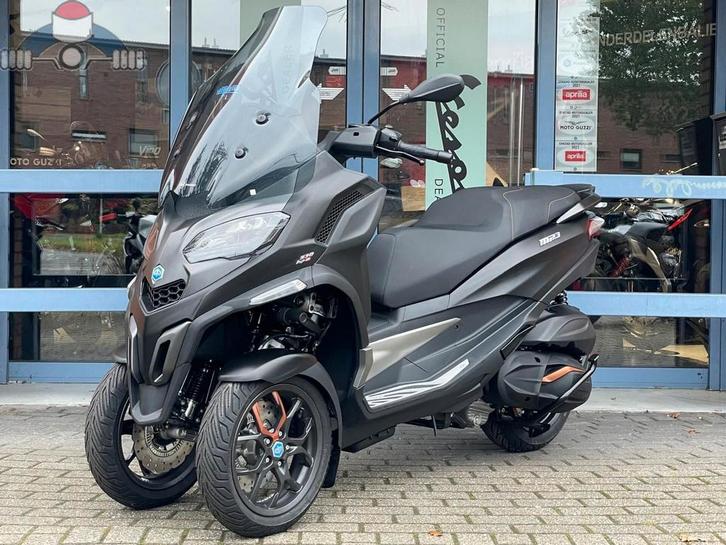 PIAGGIO MP3 530 HPE ADVANCE EXCLUSIVE (bj 2025 model 2025), Motoren, Motoren | Piaggio, Bedrijf, Scooter, 12 t/m 35 kW, Minimaal motorrijbewijs A2