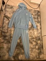 Manefinity Lichtblauw Pak met Quote - Nieuwstaat, Ophalen of Verzenden, Nieuw