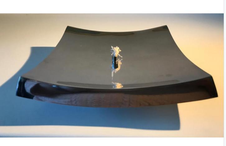 Elegante vierkante olielamp in originele doos van Berendsohn, Huis en Inrichting, Lampen | Tafellampen, Nieuw, Minder dan 50 cm