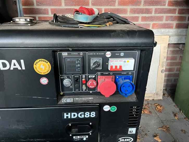 Hyundai HDG88 Diesel Generator - 6 kVA, Doe-het-zelf en Verbouw, Aggregaten, Gebruikt, Dieselolie, 5 tot 10 kVA, Elektrisch startend