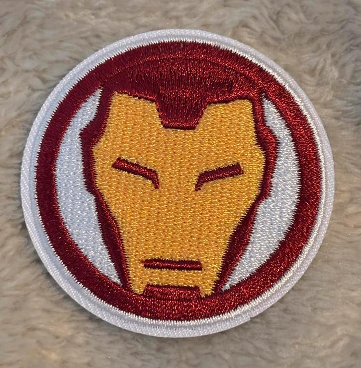 Marvel Avengers Embleem: Iron Man. Nieuw!, Hobby en Vrije tijd, Kledingpatronen, Nieuw, Man, Overige merken, Ophalen of Verzenden