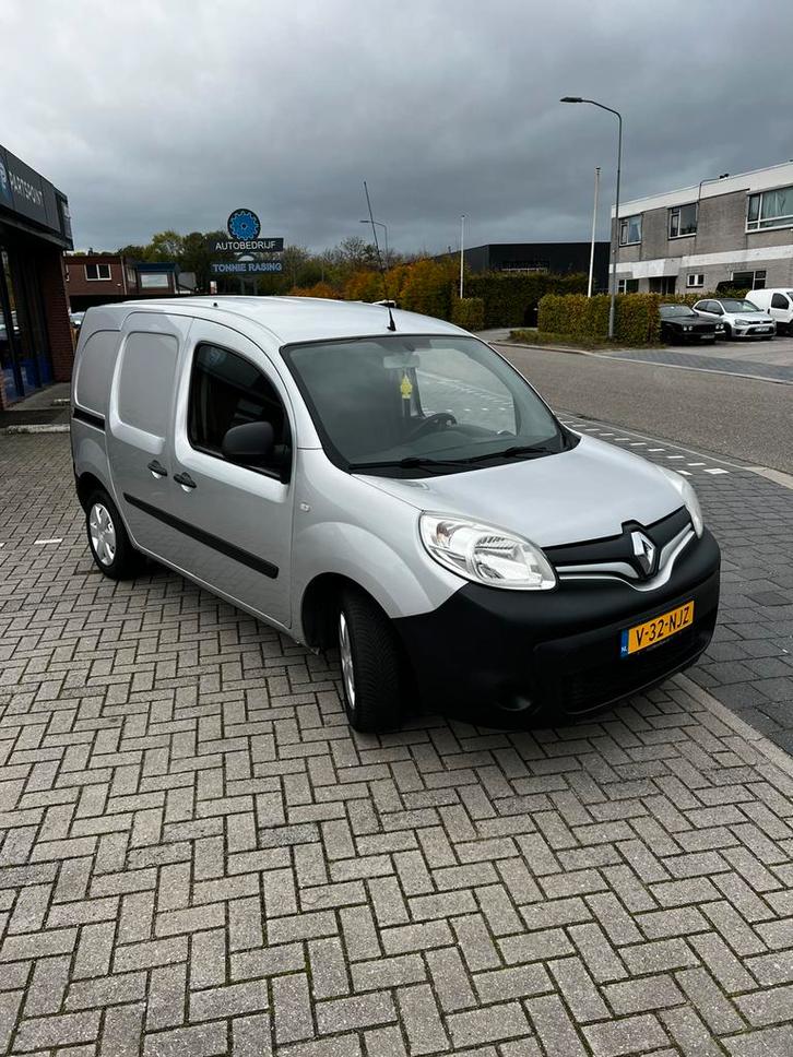 Renault Kangoo 1.5 DCI 66KW 2013 Grijs (MARGE), Auto's, Bestelauto's, Particulier, Diesel, Geïmporteerd, Zilver of Grijs, Ophalen