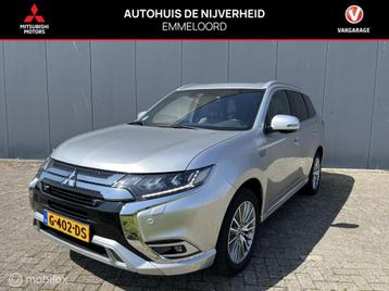 Mitsubishi Outlander 2.4 PHEV Instyle|trekhaak|zonnedak|leer beschikbaar voor biedingen