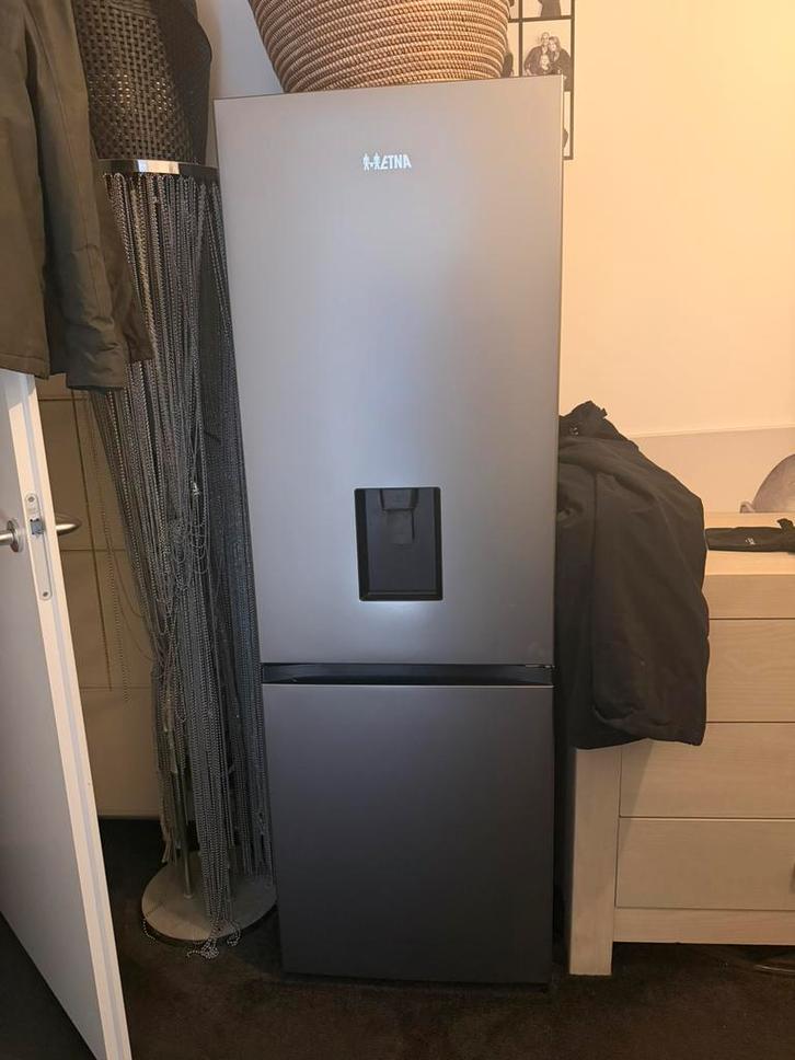 ZGAN koel vries combi Etna, Witgoed en Apparatuur, Koelkasten en IJskasten, Zo goed als nieuw, Met aparte vriezer, 200 liter of meer