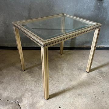 OPRUIMING Aluminium en glas bijzettafel Pierre Vandel Paris  beschikbaar voor biedingen