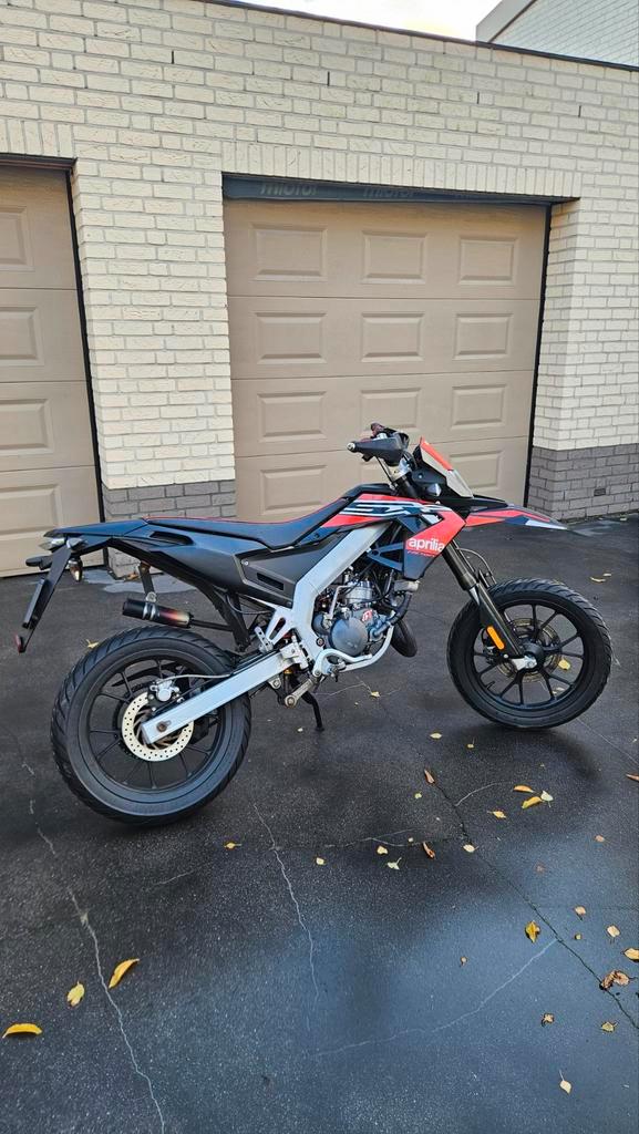 Aprilia SX50 2019, Fietsen en Brommers, Brommers | Crossbrommers, Gebruikt, Overige merken, Ophalen
