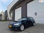 BMW 3-serie Touring 325i Dynamic Executive AUT NAVI PSENSOR, Auto's, BMW, Automaat, Achterwielaandrijving, Gebruikt, 2497 cc
