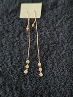 Te koop rose kleurige oorbellen, stekers., Overige materialen, Ophalen of Verzenden, Zo goed als nieuw, Roze