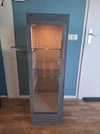 Mancave vitrinekast stoer en sober, Ophalen, Gebruikt, 25 tot 50 cm