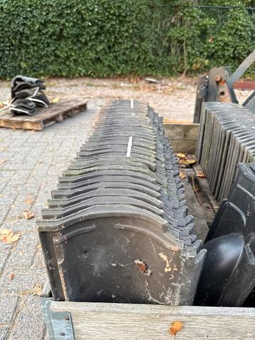 Monier OVH 206 Blauw Gesmoord Dakpannen - 35 stuks beschikbaar voor biedingen