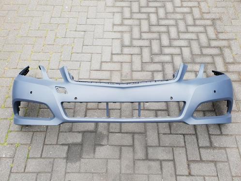 Nieuwe voorbumper W212 S212 E-Klasse Avantgarde met PDC, Auto-onderdelen, Carrosserie en Plaatwerk, Bumper, Mercedes-Benz, Voor