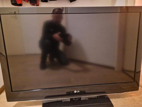 LG televisie 42 inch met chromecast smarttv youtube netflix, Audio, Tv en Foto, Televisies, Zo goed als nieuw, 100 cm of meer