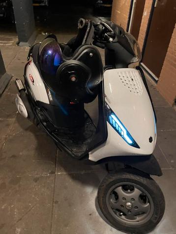 Piaggo zip 70cc beschikbaar voor biedingen