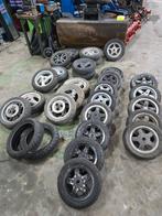 Verschillende velgen met banden vespa zip enz, Fietsen en Brommers, Brommeronderdelen | Scooters, Ophalen of Verzenden, Gebruikt