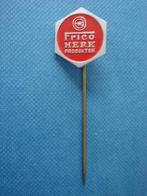 Speld Frico merk producten, Verzamelen, Speldjes, Pins en Buttons, Merk, Gebruikt, Ophalen of Verzenden, Speldje of Pin