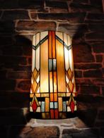 glas in lood wandlamp Tiffany, Huis en Inrichting, Lampen | Wandlampen, Glas, Gebruikt, Ophalen of Verzenden