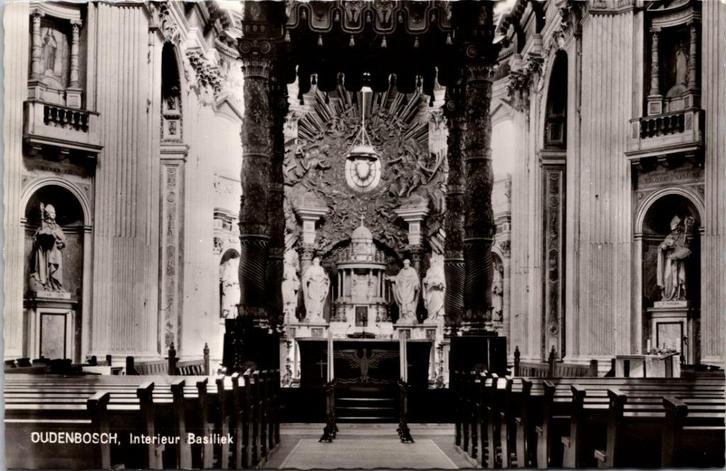 Oudenbosch - Interieur Basiliek, Verzamelen, Ansichtkaarten | Nederland, Ongelopen, Noord-Brabant, 1960 tot 1980, Verzenden