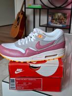 Nike Air Max 1 White Pink Glow Grey Atomic Mango maat 38, Nike, Nieuw, Ophalen of Verzenden, Sneakers of Gympen