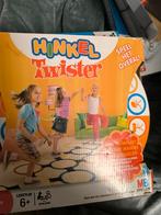 Hinkel Twister - Leuk spel voor kinderen, Hobby en Vrije tijd, Gezelschapsspellen | Bordspellen, Ophalen of Verzenden, Vijf spelers of meer